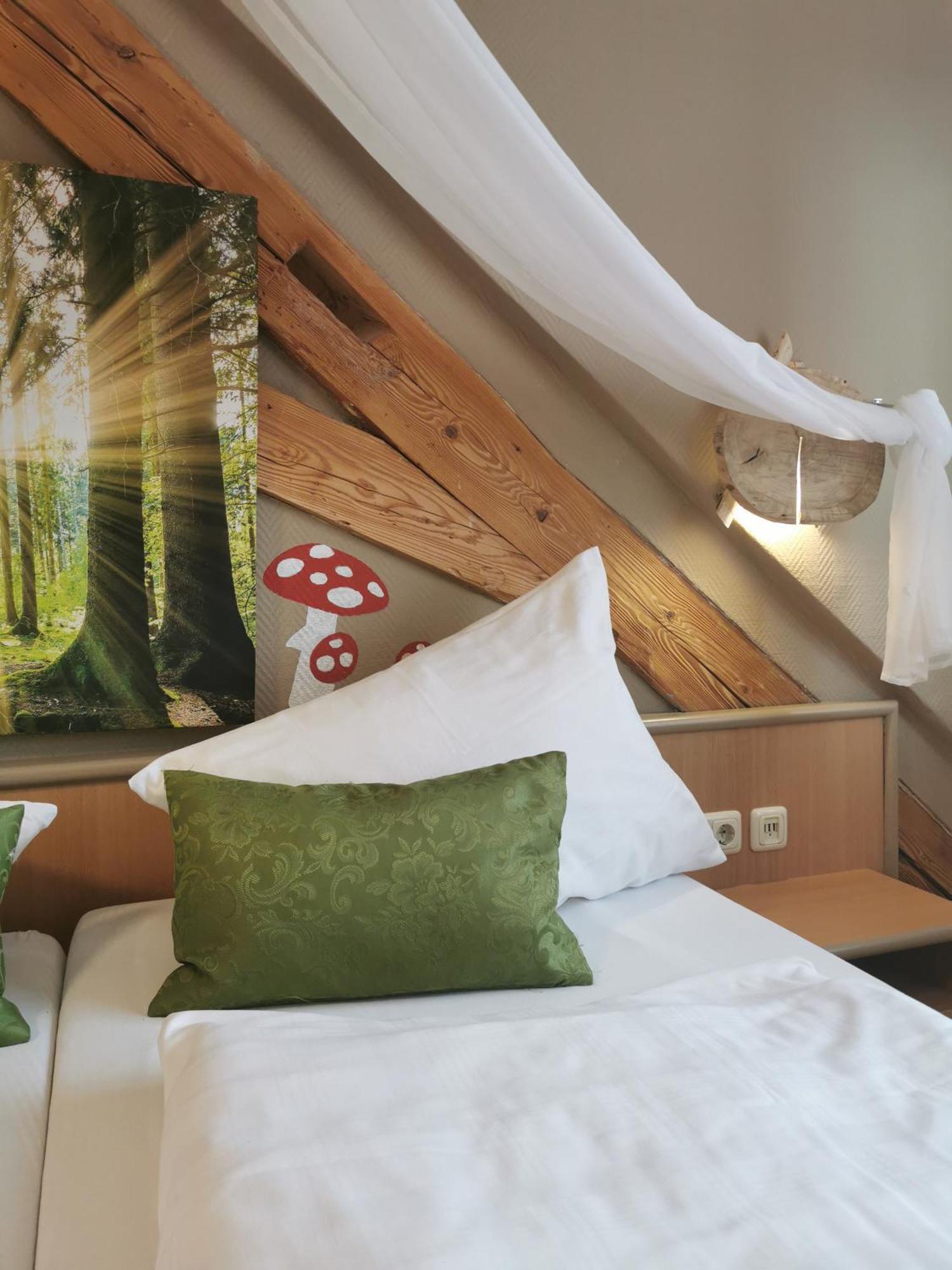 Gasthaus & Hotel Drei Lilien Werbach Kültér fotó