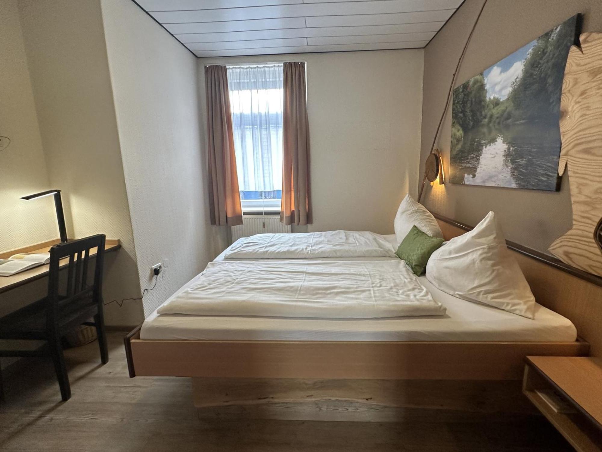 Gasthaus & Hotel Drei Lilien Werbach Kültér fotó