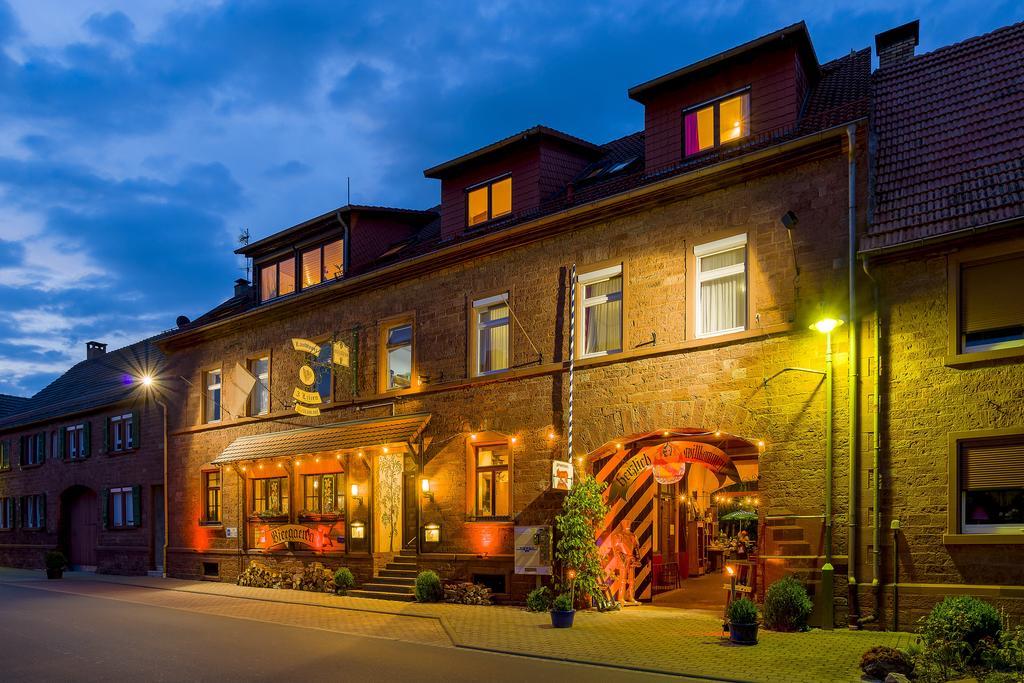 Gasthaus & Hotel Drei Lilien Werbach Kültér fotó